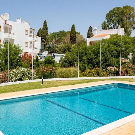 Charming Beachside Apartment W/ Pool By Lovelystay Albufeira Exterior photo